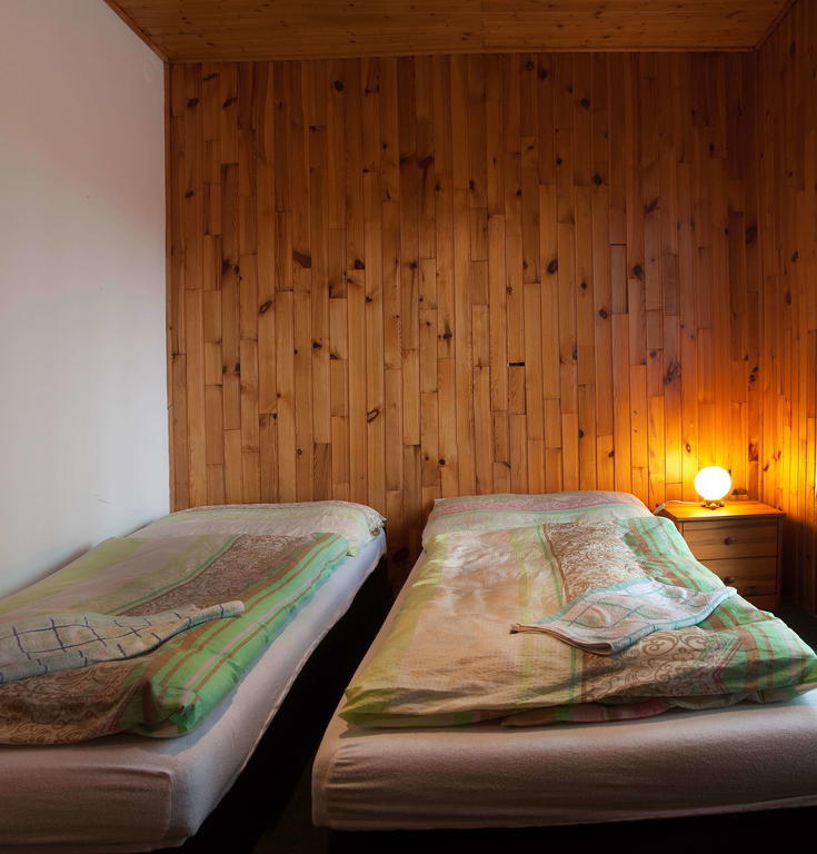 Lovecky Hotel Jivak Loučeň Стая снимка